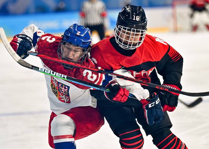 冬奥会女子冰球日本vs捷克的相关图片